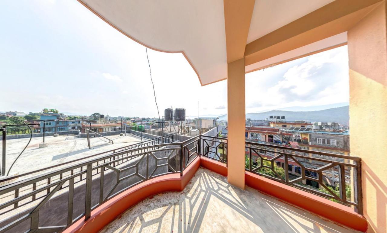 Pokhara Abroad Inn Exteriör bild